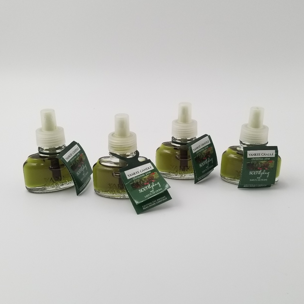 Lot of 4 Yankee Candle Christmas Pine Scent Plug-In Diffuser Refills